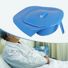 Bedpan for Elderly Females Practical Firm Thick for Women Nursing Home Use
